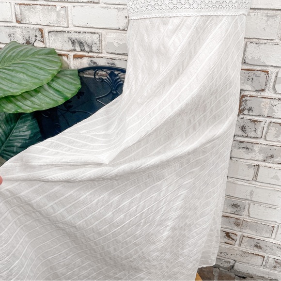 Donna Morgan Coastal Cowgirl Lace Cotton Gauzy Metallic Thread Midi Dress 6 - Picture 4 of 11